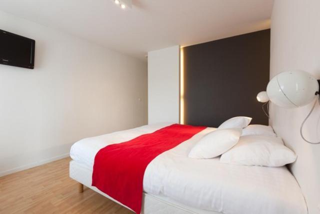Hotel La Passerelle Grandhan Eksteriør bilde